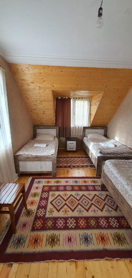 Betegi Guest House Местия Екстериор снимка